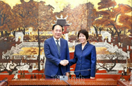 Viet Nam, China seek to boost economic, investment and financial cooperation